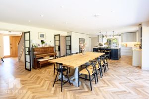 Photo 38- click for photo gallery